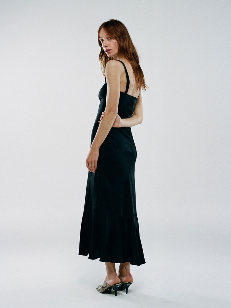 Réalisation Par for rent. The Allegra Dress, black silk midi dress for hire.