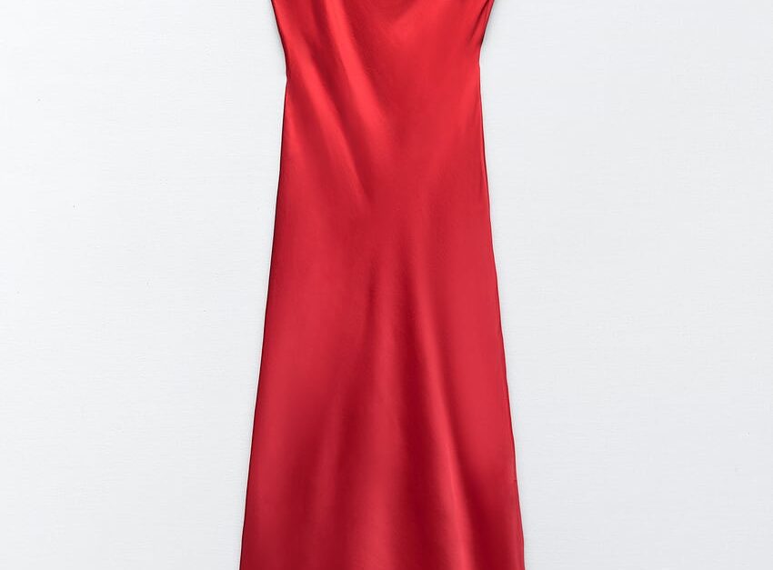 Zara Ruched Draped Midi Dress Red, Women's Fashion, Dresses & Sets, Dresses  on Carousell